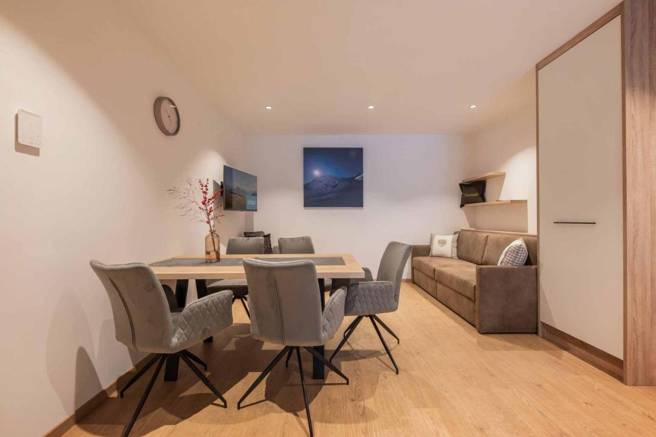 Apartment Serles ניוסטיפט אים סטובאיטל מראה חיצוני תמונה